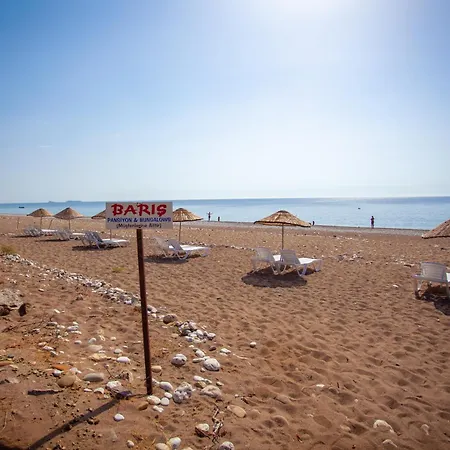 Baris Pension & Bungalows-3