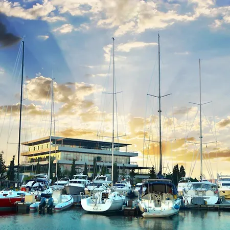 Atakoey Marina Park Hotel Residence-2