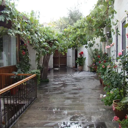 Aravan Evi-2
