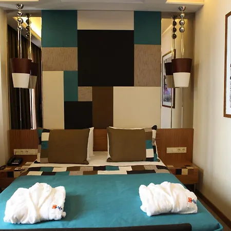 Collage Pera Hotel-2