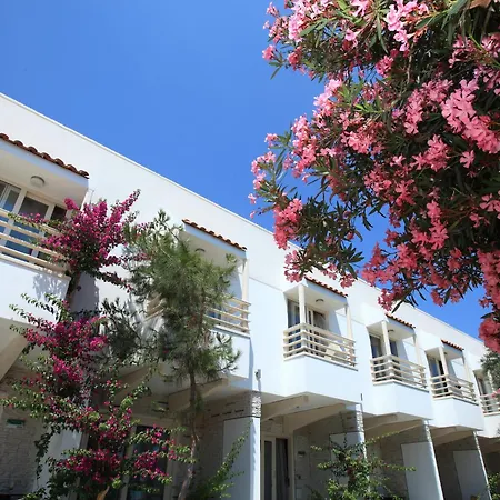 Delfi Hotel Spa & Wellness Center-3