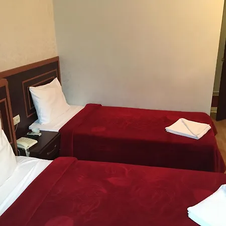 Red White Hotel-2