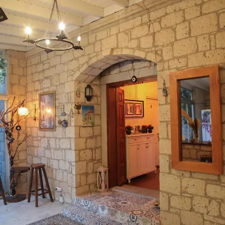 Alaçatı Kiyikiyi Butik Otel-2