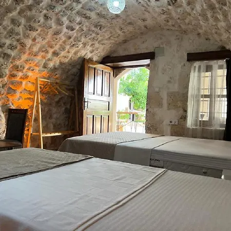 Hasbahan Konukevı&Butıkotel-3