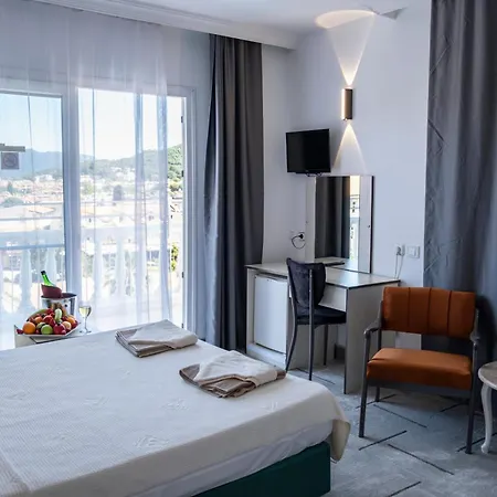 Mustis Royal Plaza Hotel-2
