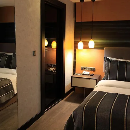 The Black Hotel-3