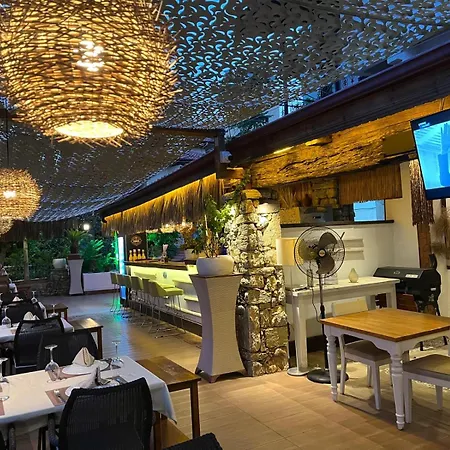Sun Blue Apart Hotel-2