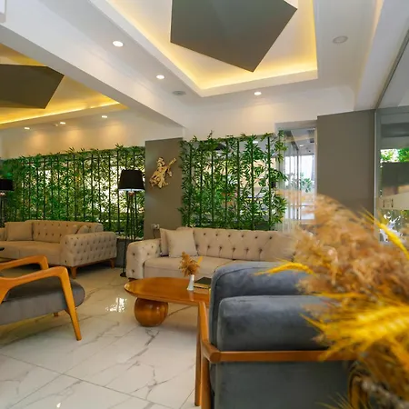 Miss Cleopatra Hotel-2