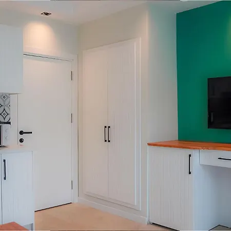 The Ivy Suites-3