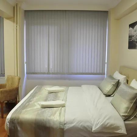My World Hotel-2