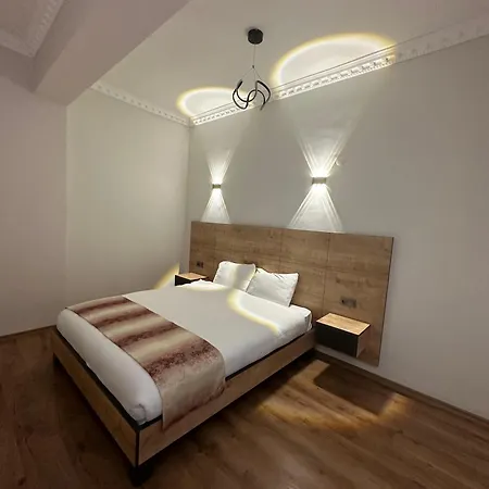 Orient Hotel-2