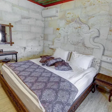 Hikmet'S House-3