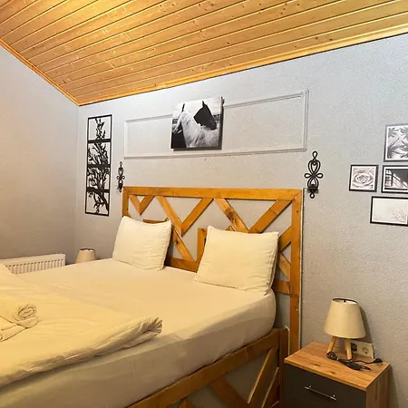 Tas Mahall Luxury Hotel-3