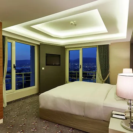 Doubletree By Hilton Izmir - Alsancak-3