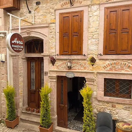 Hera Pansiyon-2