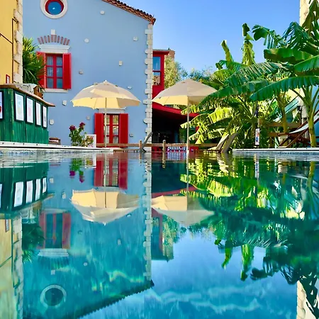 Banana Alacati Food & Stay - Adults Only-3