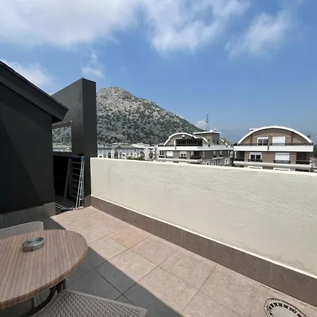 Golden World Suite Hotel-3