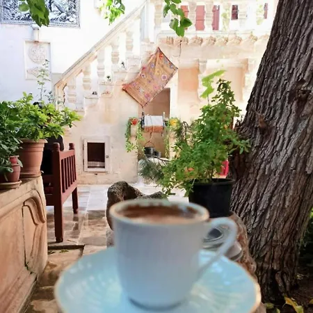 ŞarkÇırağan Konak Boutique Hotel-3
