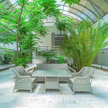 Enki Spinoza Resort Hotel-2