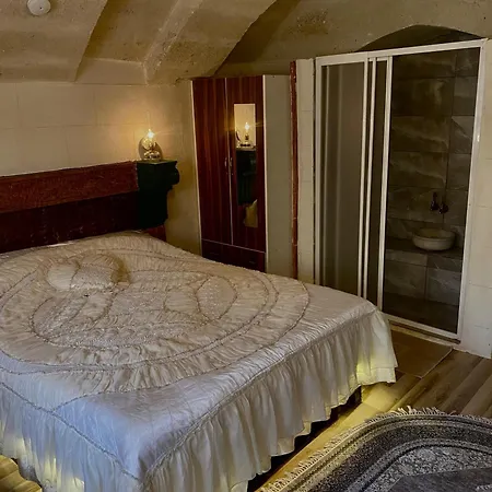 Vaveyla Cave Hotel-3