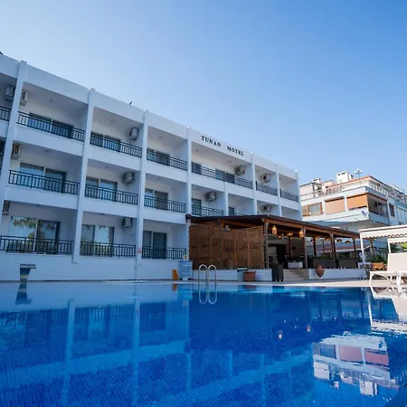 Tunan Motel-2