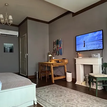 Loka Suites-3