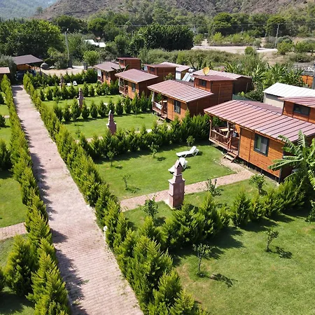 Ugur Pansiyon Bungalows-2