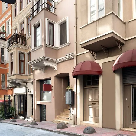 Meroddi Galata Flats-3