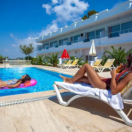 Side Beach Hotel-3