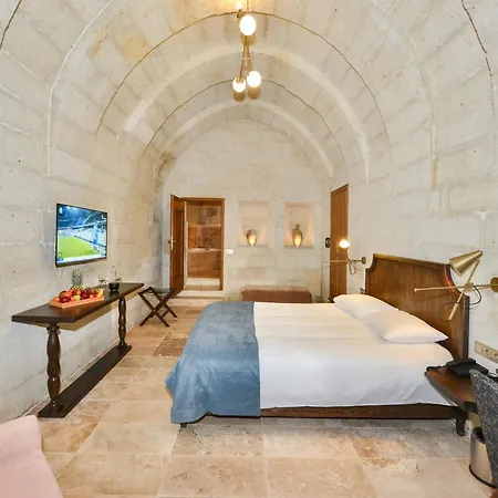 Evanthia Cave Suites-2