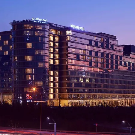 Pullman Istanbul Hotel & Convention Center-2
