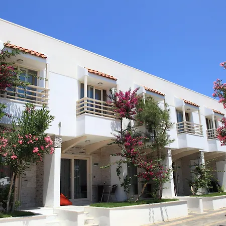 Delfi Hotel Spa & Wellness Center-2