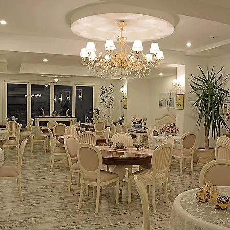 La Vista Boutique Hotel & Spa (Adults Only)-2