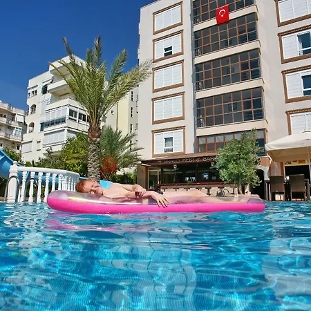 Bella Bravo Suit Hotel-3