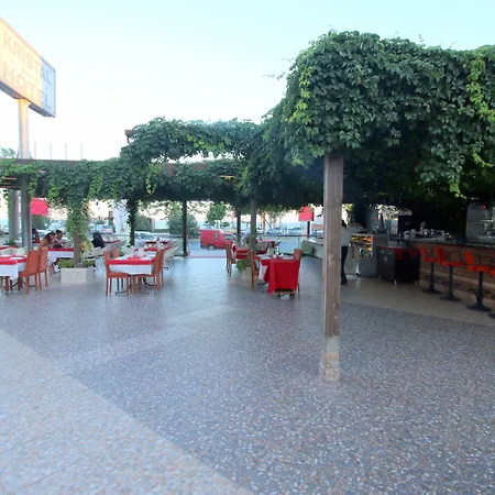 Kristal Beach Hotel-3