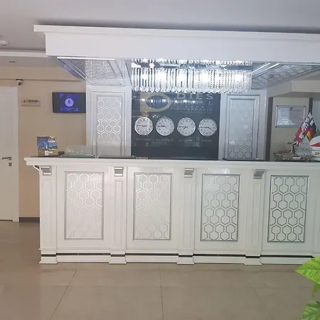 Dies Hotel-2