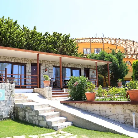 Ceshme Plus Hotel-3