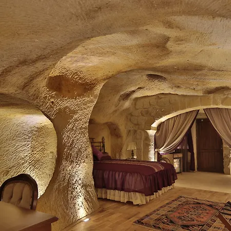 Golden Cave Suites-2