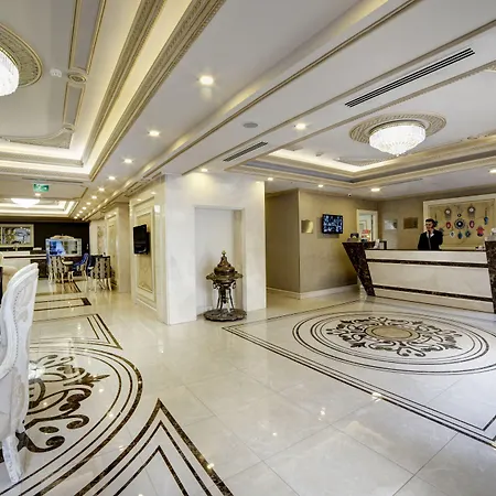 Halifaks Hotel-2
