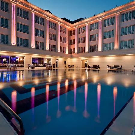 Mercia Hotels & Resorts-3