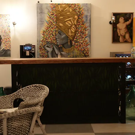Bahama Art Hotel-2