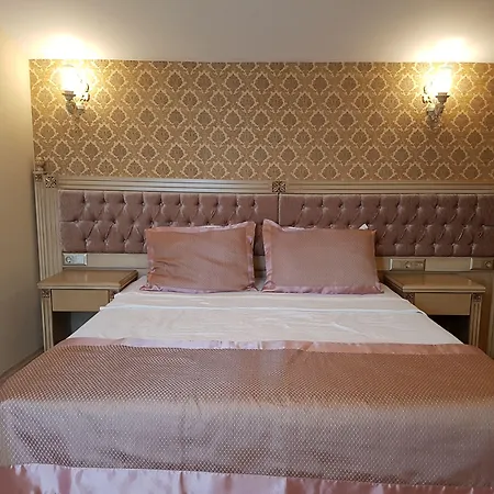 Apple Tree Hotel-3