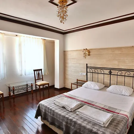 Bozcaada Fahri Hotel-2