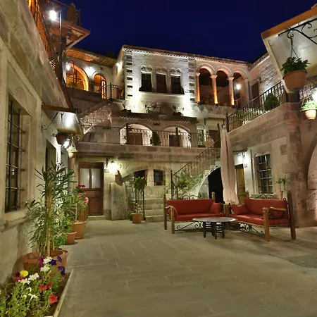 Harman Cave Hotel-3