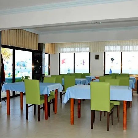 Hotel Royal-2