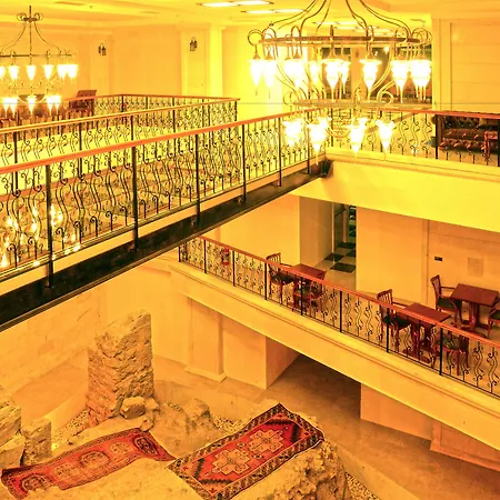 Safa Royal Museum Hotel-2