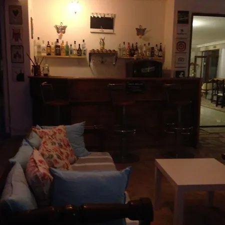 Lavender'S Lodge Hotel-3