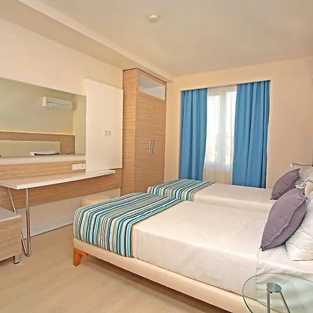 Vega Green Apart Hotel-3