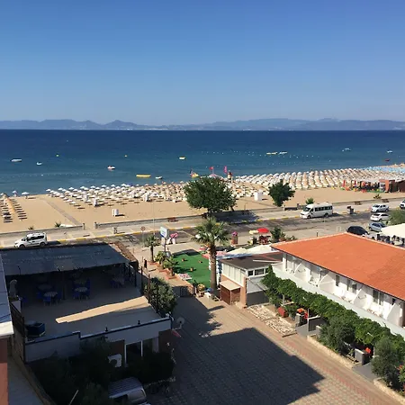Hotel Marine-3