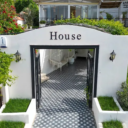 Cunda House Kuecuek Otel-2
